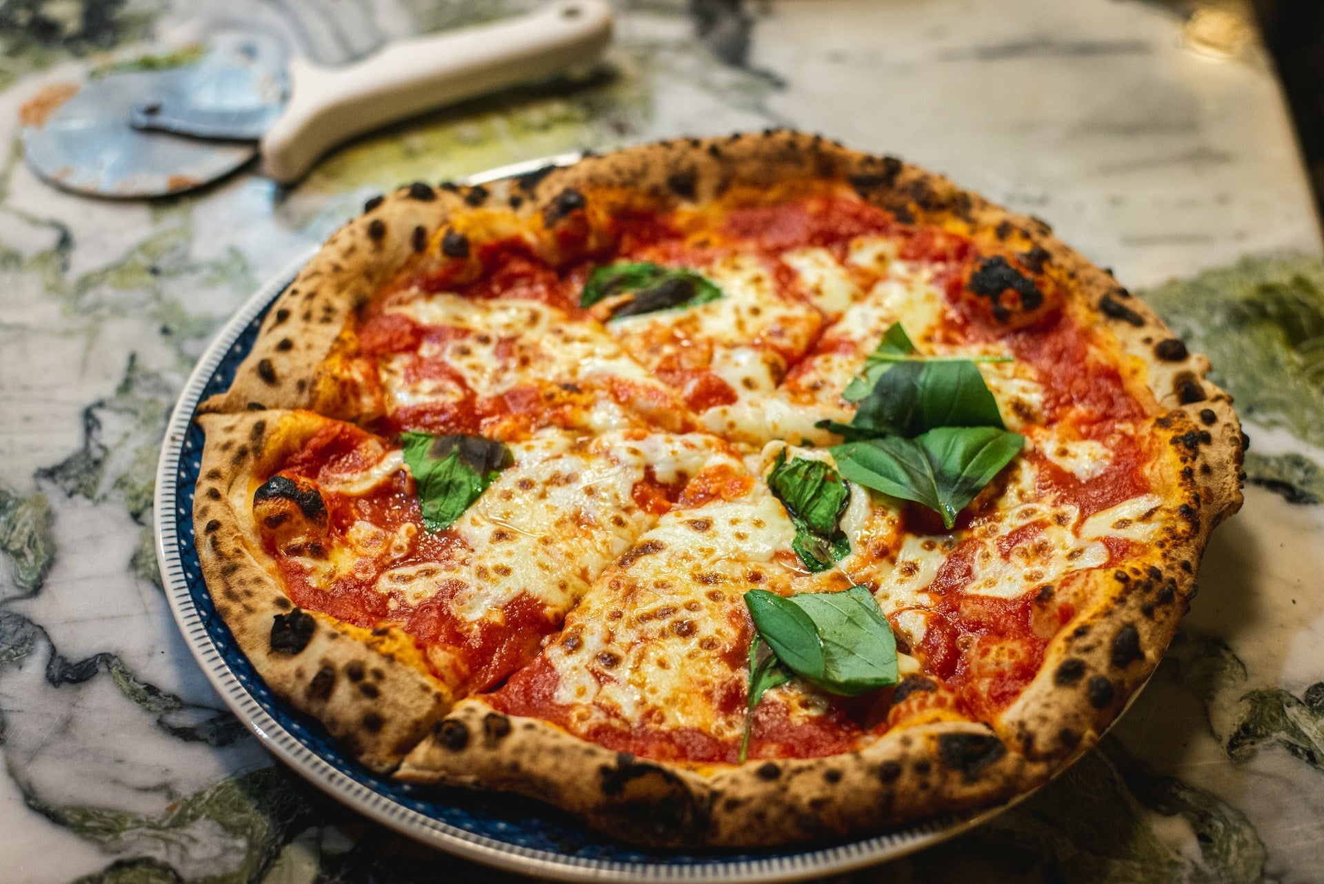 Classic Pomoro Margherita Pizza